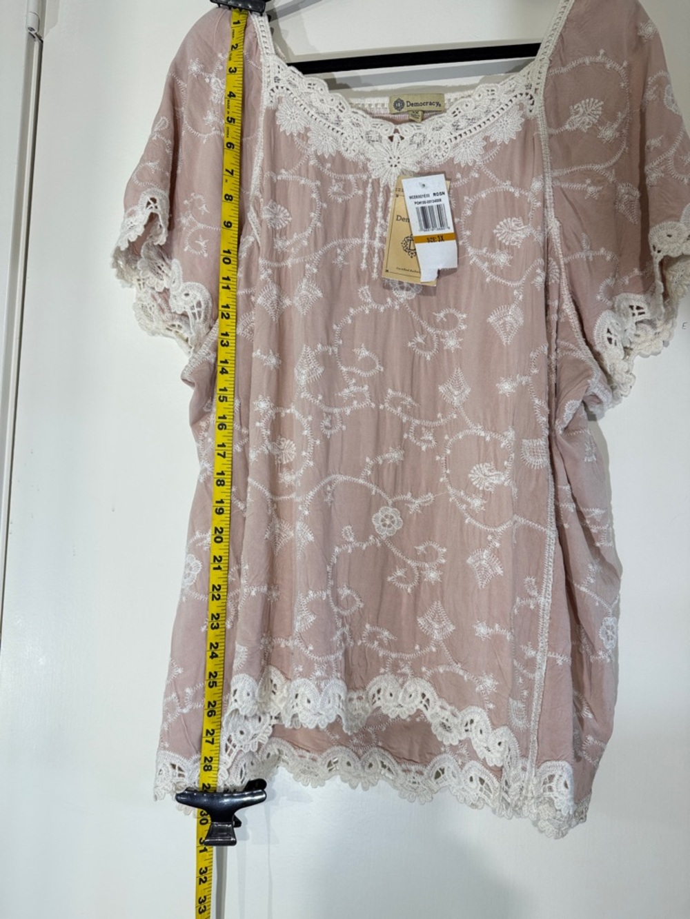 Democracy Embroidery Lace-Trim Boho Tunic in Dusty Rose Size 3X - Picture 4 of 5